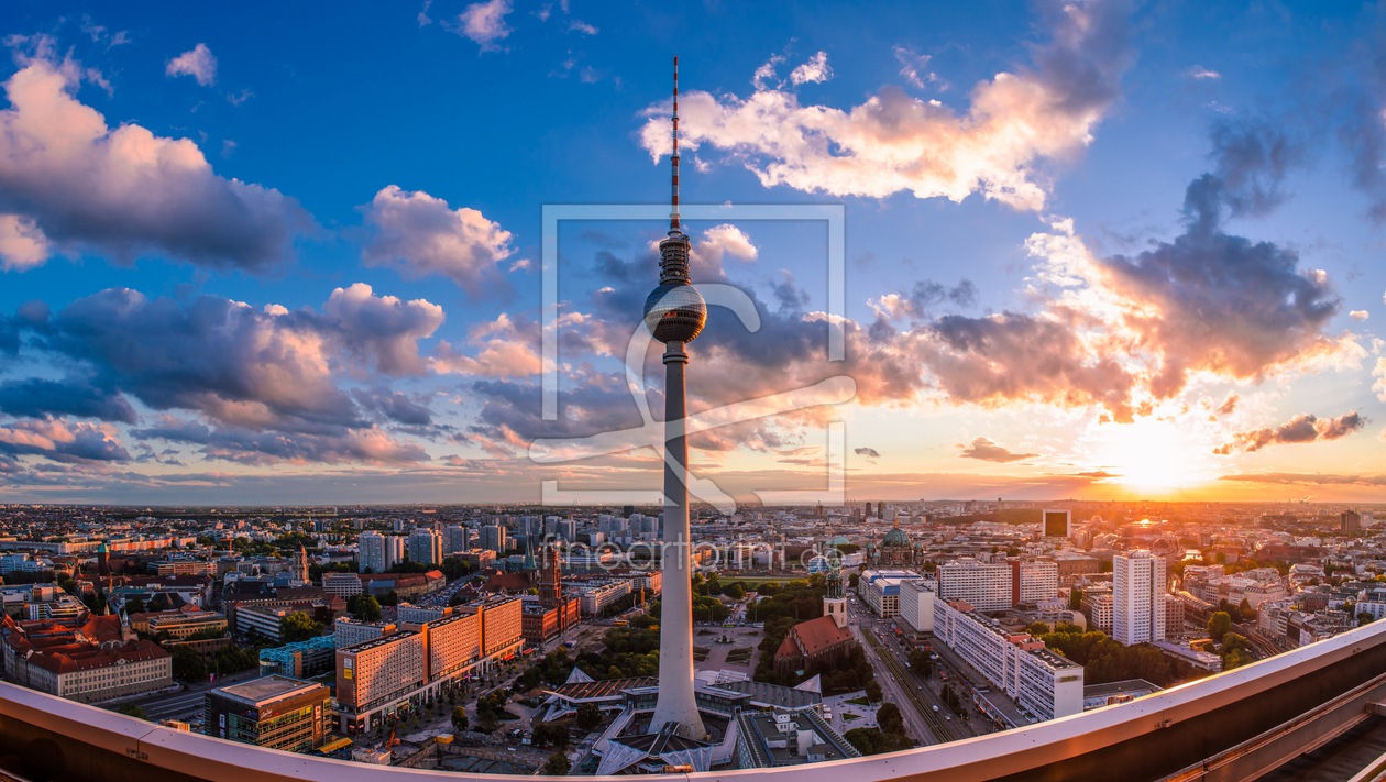 Bild-Nr.: 10976356 Berlin Panorama bei Sonnenuntergang erstellt von Jean Claude Castor
