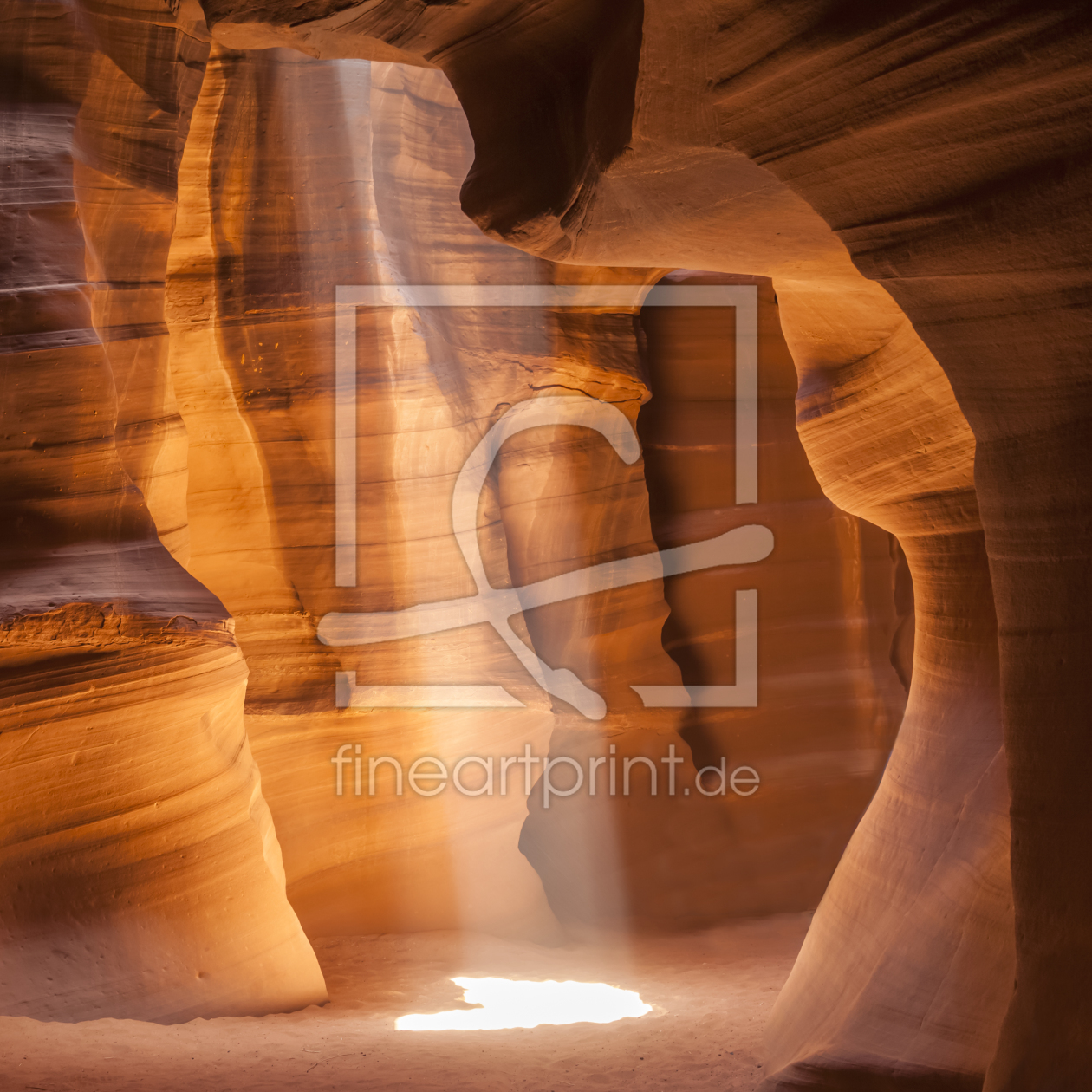 Bild-Nr.: 11329761 Antelope Canyon – Faszinierende Lichtsäule erstellt von Melanie Viola