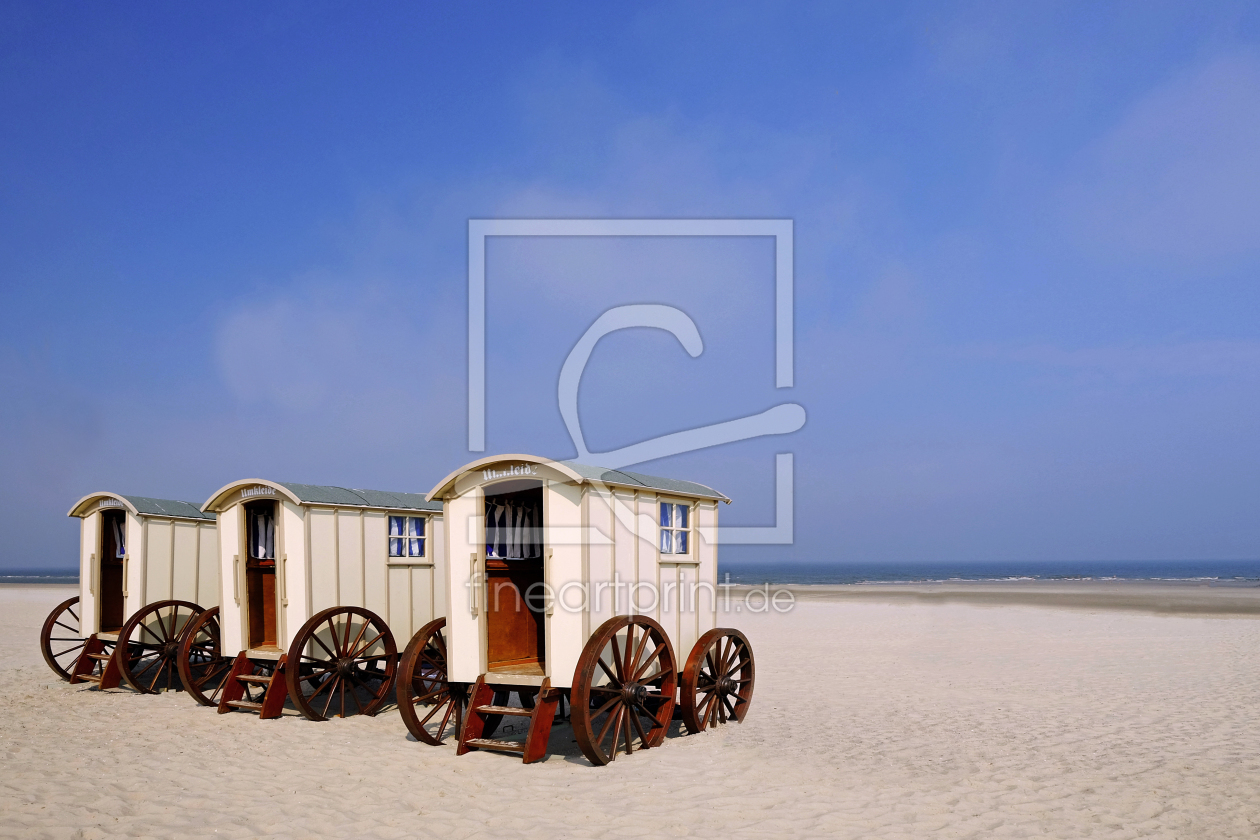 Bild-Nr.: 11810402 Umkleidewagen am Strand erstellt von Ostfriese
