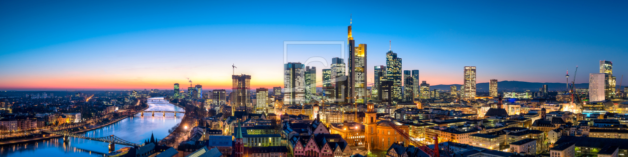 Bild-Nr.: 11875371 Skyline von Frankfurt am Abend erstellt von eyetronic