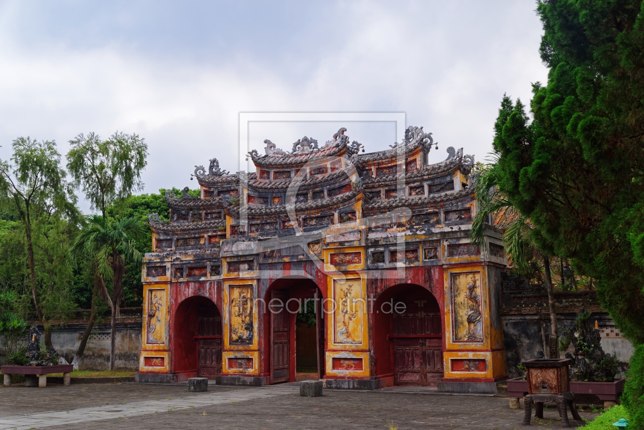 Bild-Nr.: 12114866 Cua Tho Chi Tor in der Kaiserstadt in Hue Vietnam erstellt von Dennis Gross
