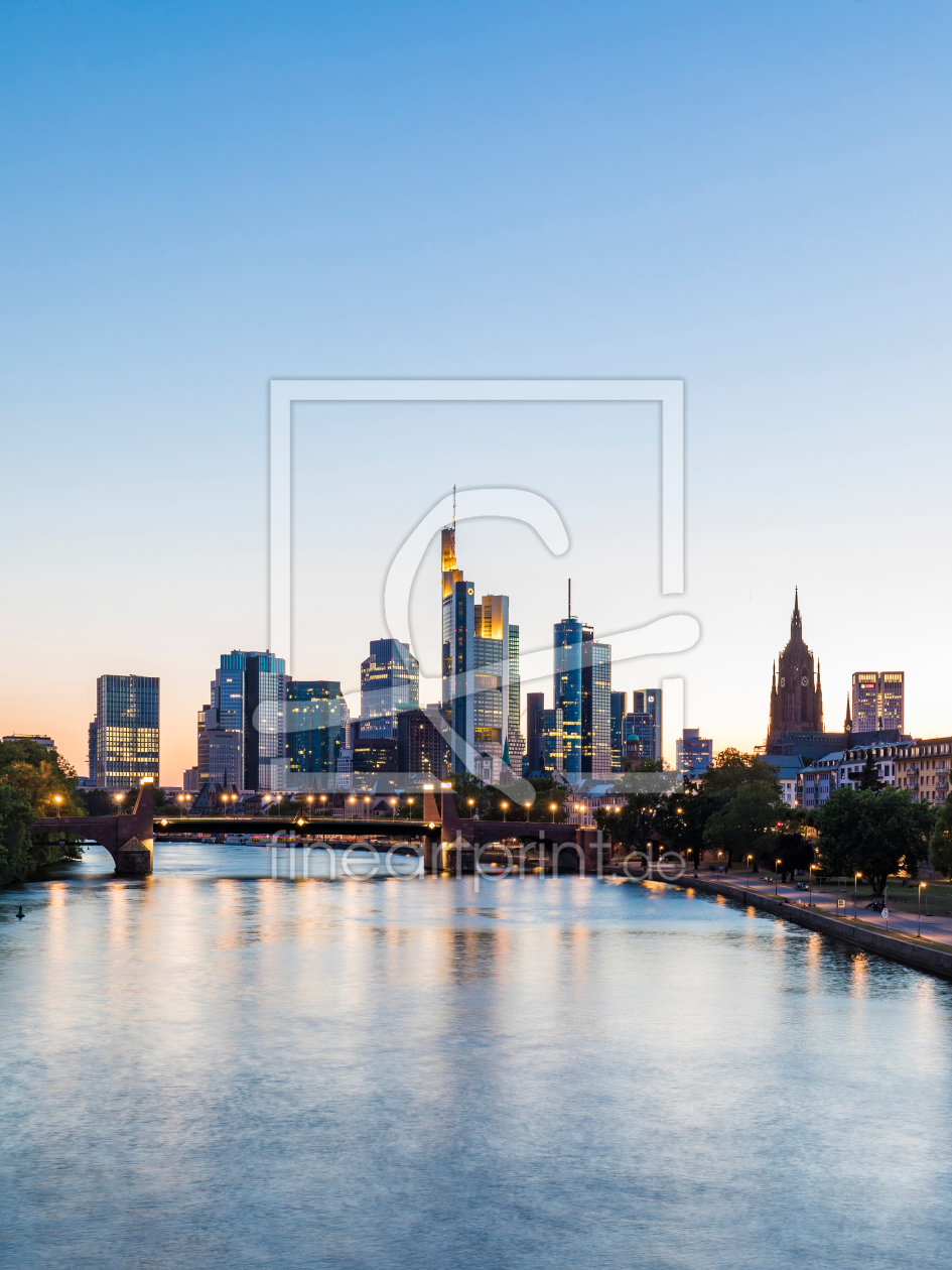 Bild-Nr.: 12161369 Skyline von Frankfurt am Main am Abend erstellt von dieterich