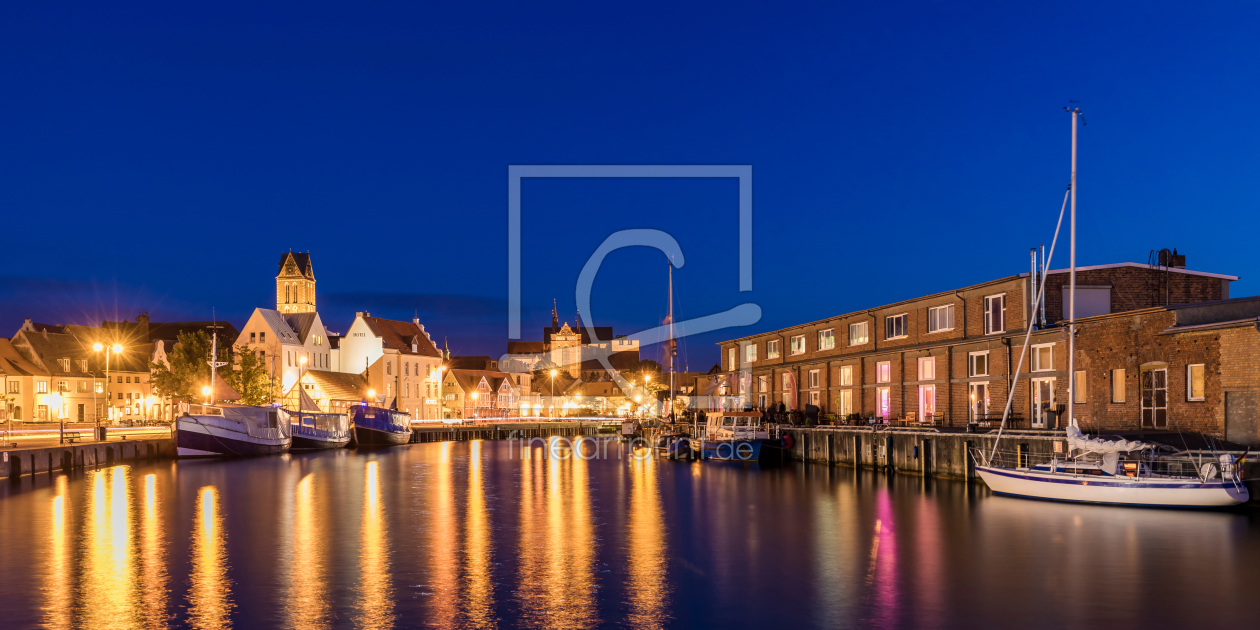 Bild-Nr.: 12185777 Alter Hafen in Wismar am Abend erstellt von dieterich
