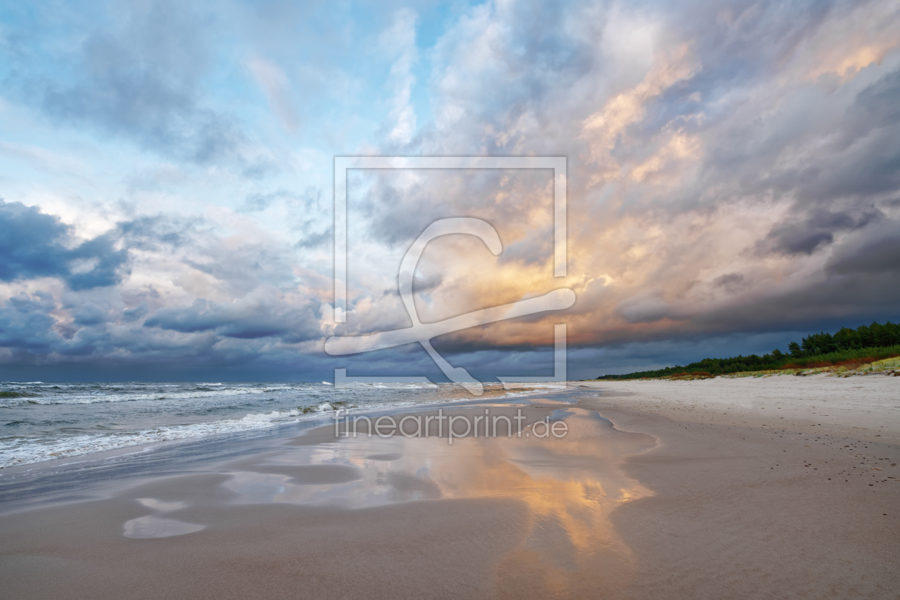 Bild-Nr.: 12186482 Strandblick mit farbigen Wolken und Spiegelung erstellt von lichtjahr21