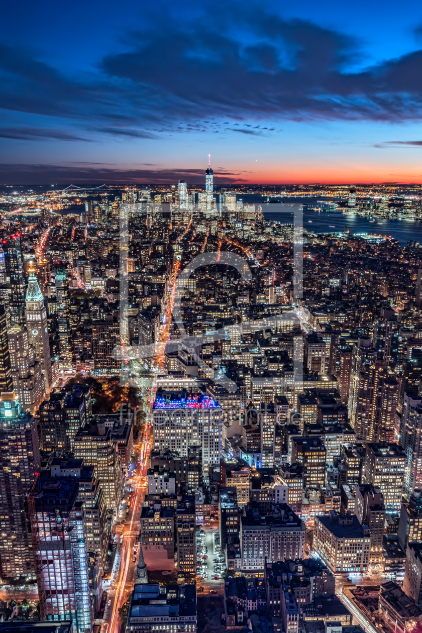 Bild-Nr.: 12323398 Lower Manhattan Skyline bei Nacht erstellt von eyetronic