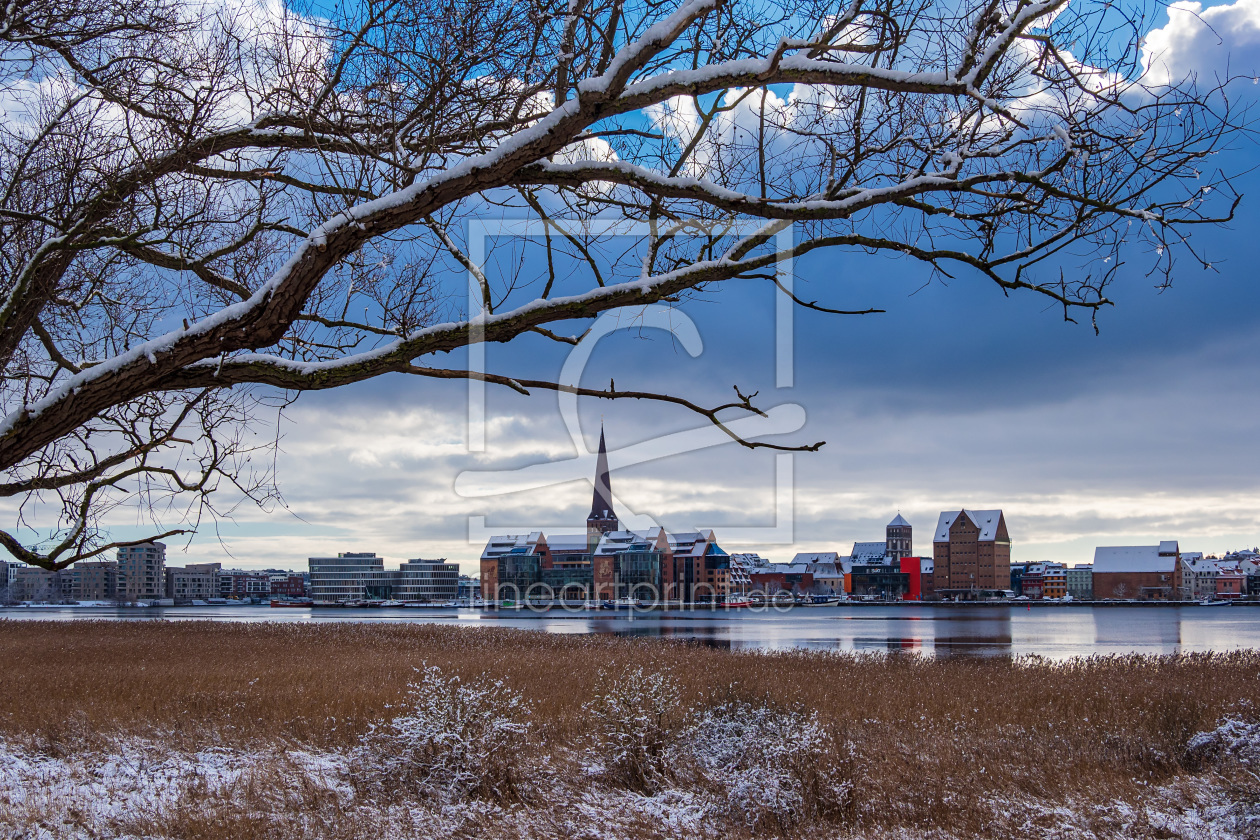Bild-Nr.: 12380601 Blick über die Warnow auf Rostock im Winter erstellt von Rico Ködder