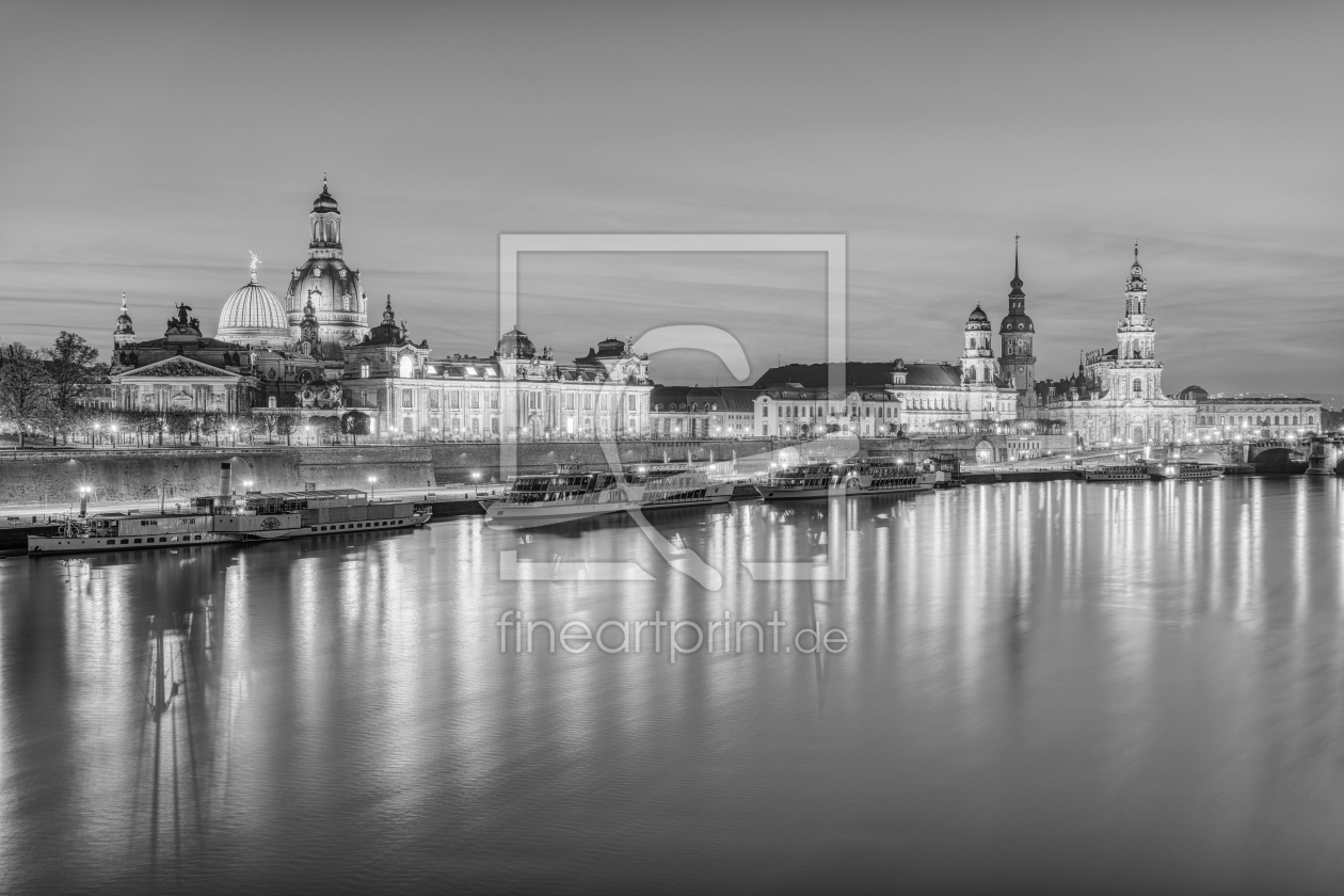 Bild-Nr.: 12403326 Dresden Skyline schwarz-weiß erstellt von Michael Valjak