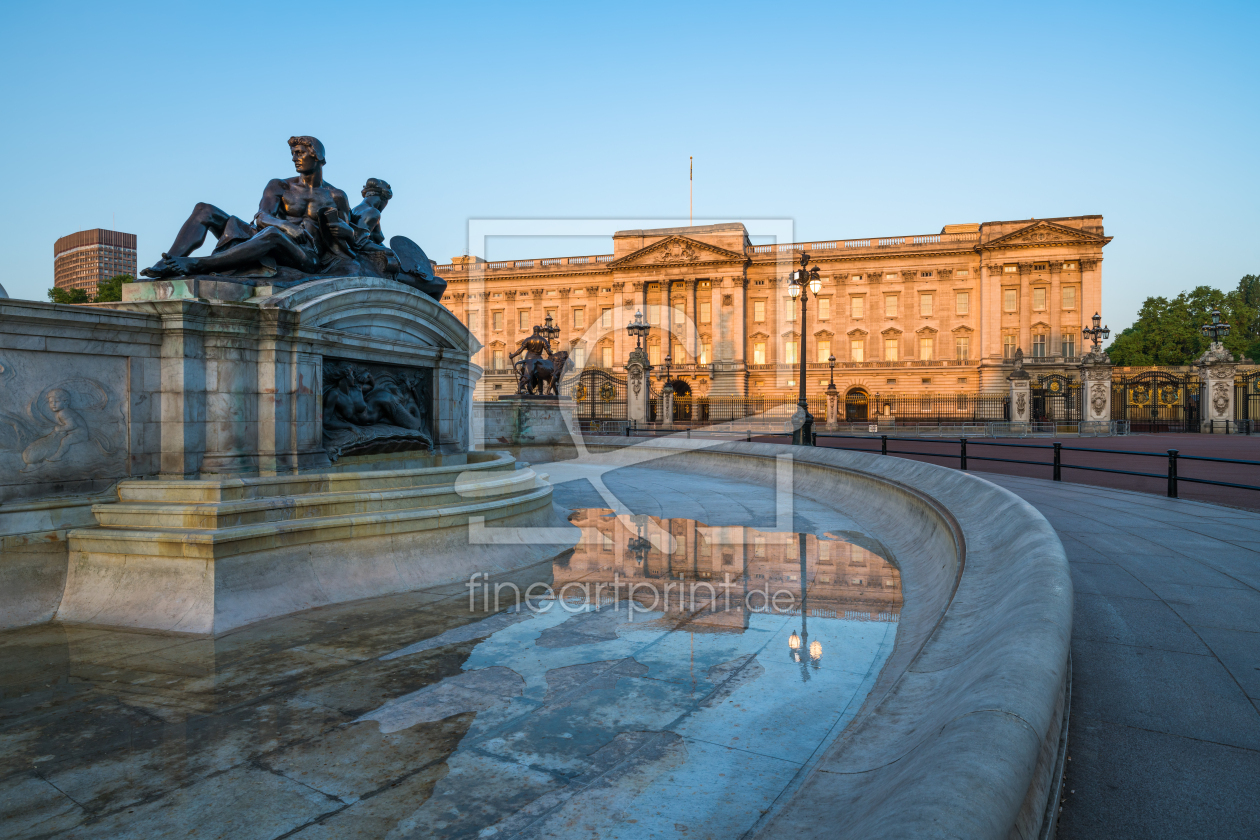Bild-Nr.: 12433544 Victoria Memorial und Buckingham Palace in London erstellt von eyetronic
