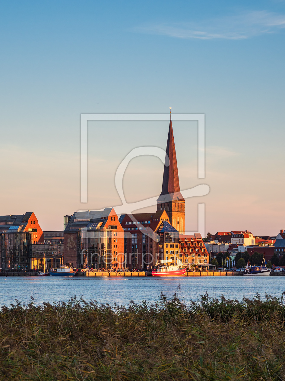 Bild-Nr.: 12434309 Blick über die Warnow auf Rostock erstellt von Rico Ködder