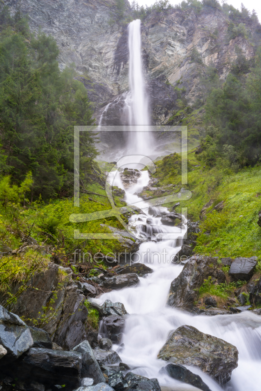 Bild-Nr.: 12453946 Kleiner Wasserfall auf dem Weg zum Großglockner erstellt von Guenter Purin