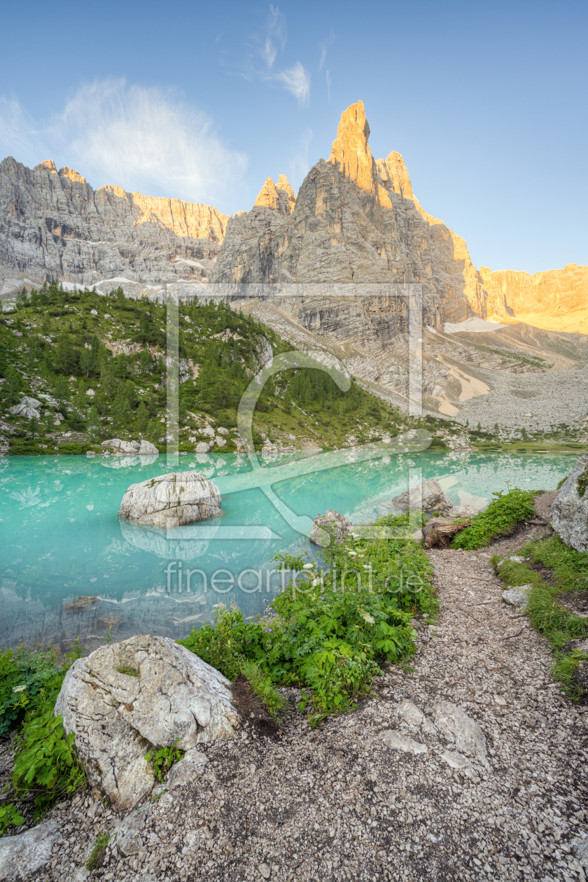 Bild-Nr.: 12471247 Morgenstimmung am Lago di Sorapis in den Dolomiten erstellt von Michael Valjak