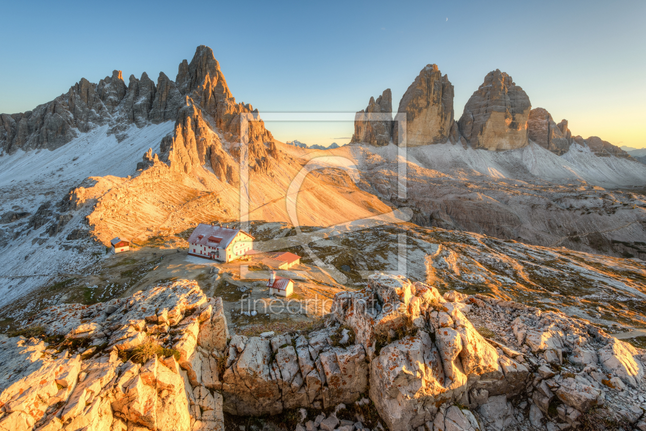 Bild-Nr.: 12550598 Dreizinnenhütte im Abendlicht erstellt von Michael Valjak