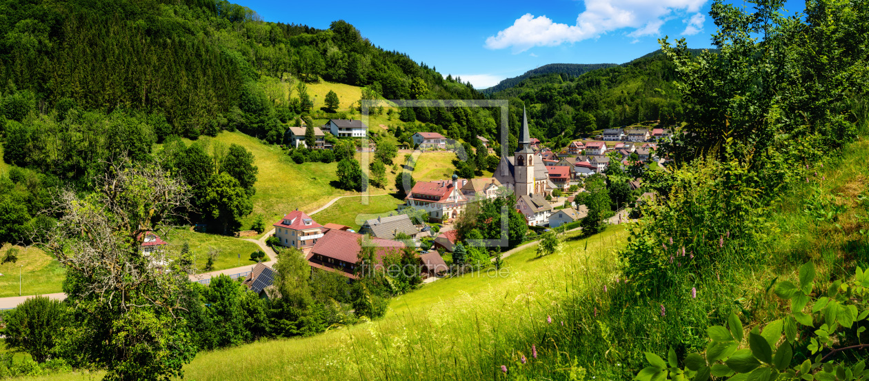 Bild-Nr.: 12554996 Idyllisches Dorf im Schwarzwald erstellt von Smileus