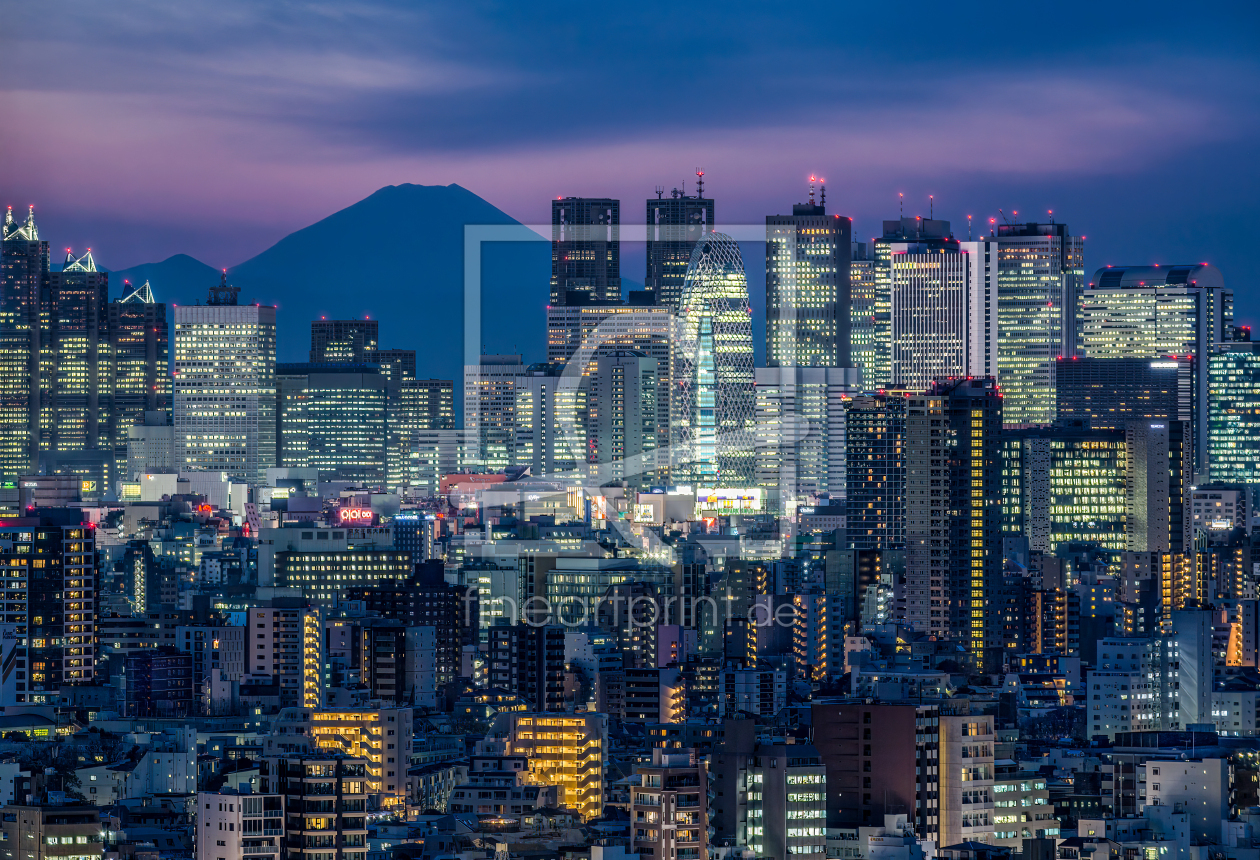 Bild-Nr.: 12703147 Tokyo Skyline mit Berg Fuji bei Nacht erstellt von eyetronic