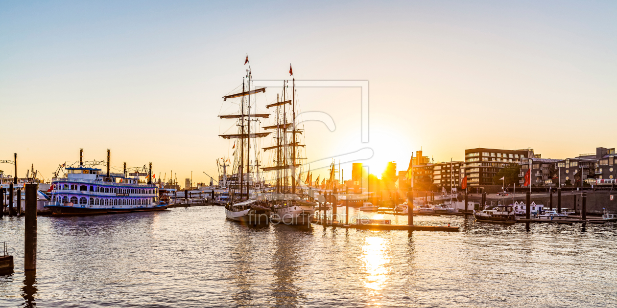 Bild-Nr.: 12725018 Hamburger Hafen bei Sonnenuntergang - Hamburg  erstellt von dieterich