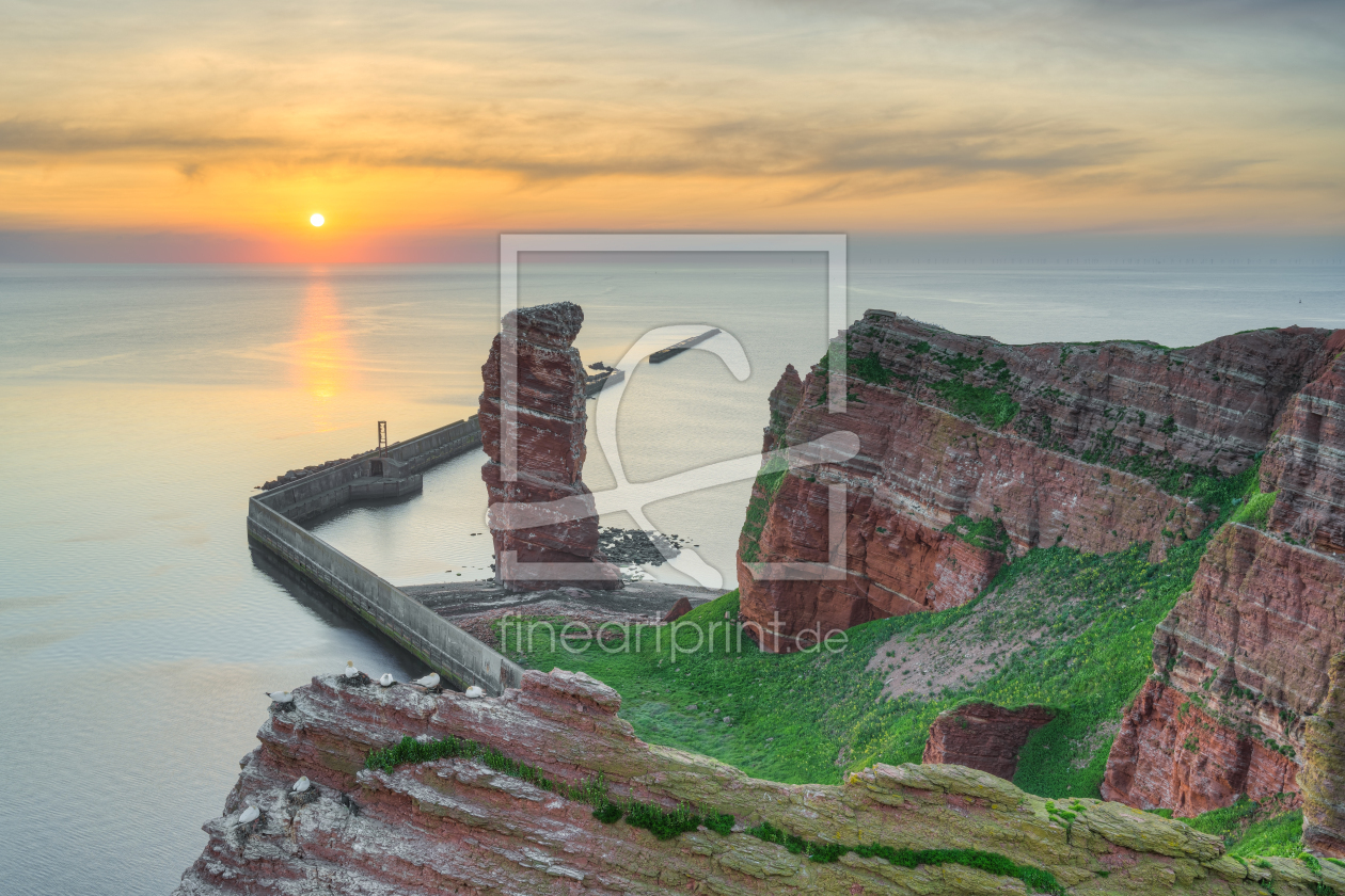 Bild-Nr.: 12728667 Lange Anna auf Helgoland bei Sonnenuntergang erstellt von Michael Valjak