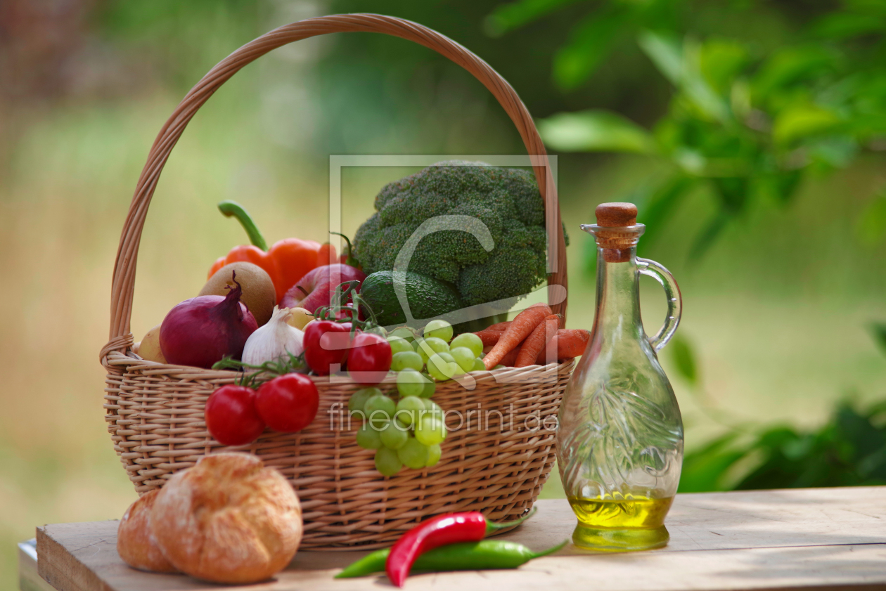 Bild-Nr.: 12735699 Gefüllter Obst und Gemüse Korb erstellt von Tanja Riedel