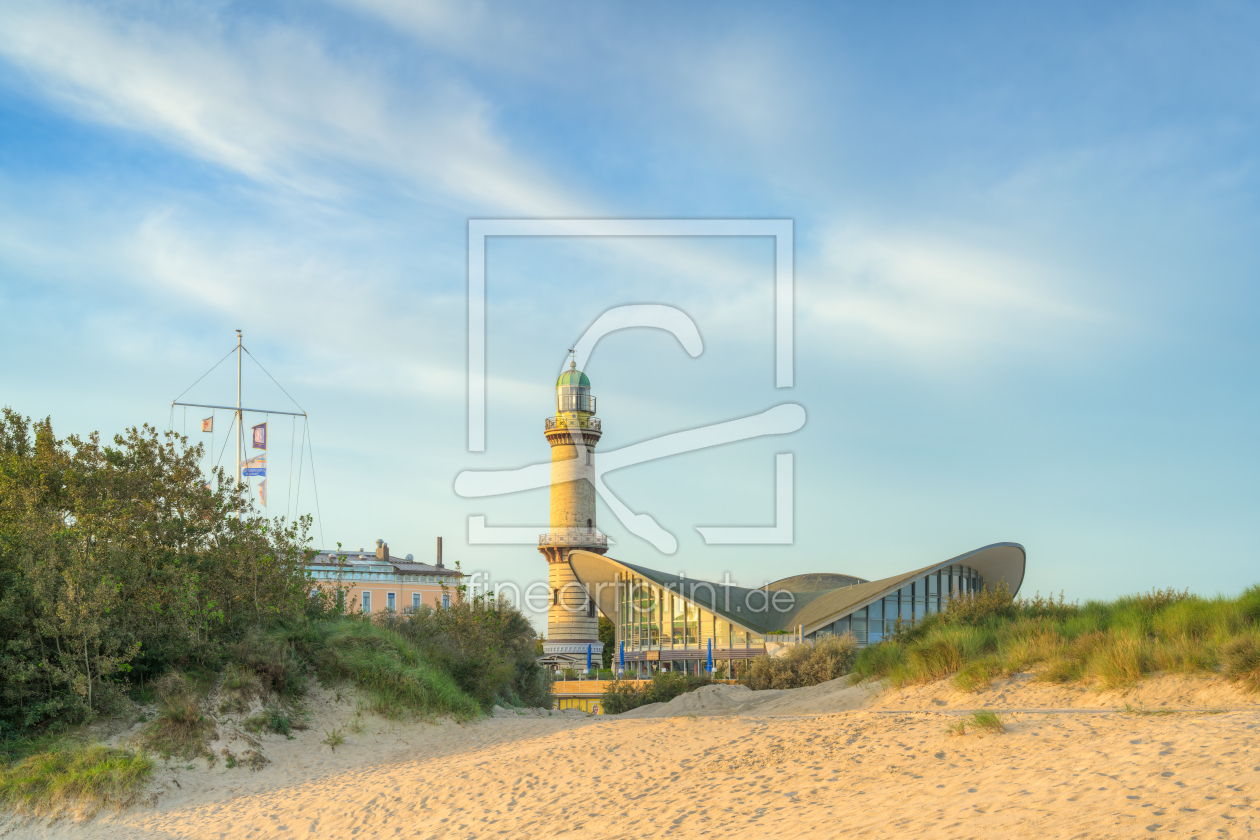 Bild-Nr.: 12758491 Leuchtturm und Teepott Warnemünde erstellt von Michael Valjak