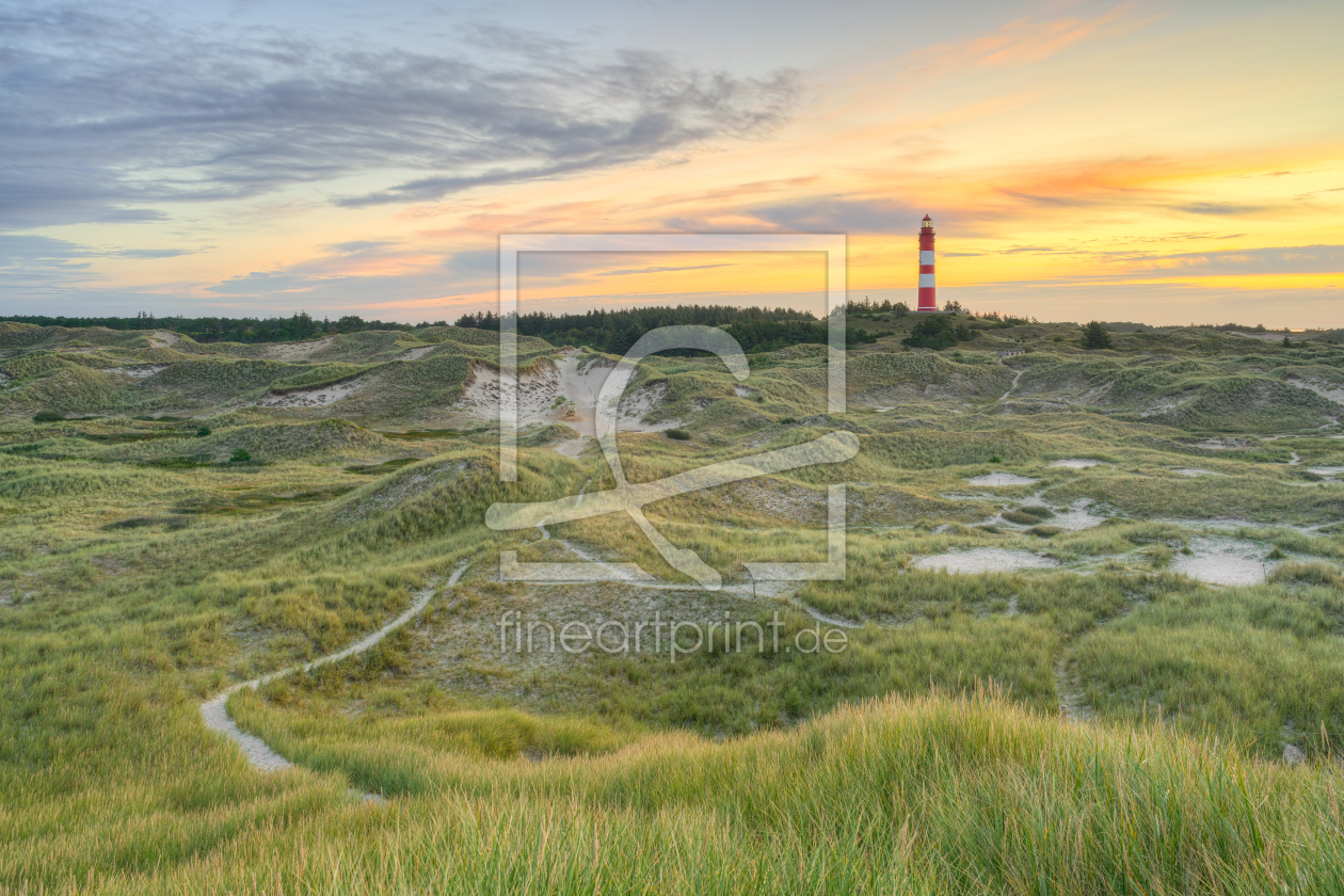 Bild-Nr.: 12846218 Blick über die Dünen zum Leuchtturm auf Amrum erstellt von Michael Valjak