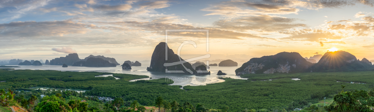 Bild-Nr.: 12892471 Phang Nga Bay Panorama bei Sonnenaufgang erstellt von eyetronic