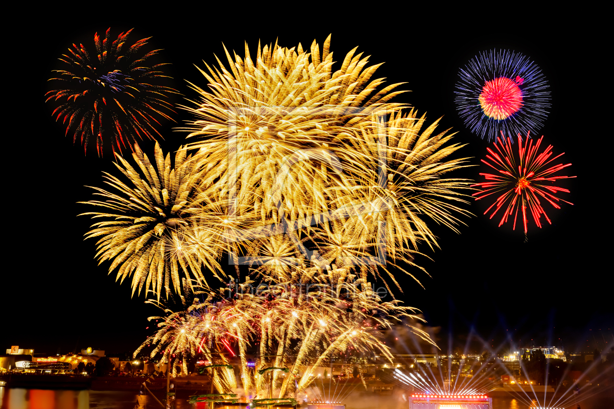 Bild-Nr.: 12895676 Hamburg Hafenfest - Hafengeburtstag mit Feuerwerk erstellt von uh-Photography