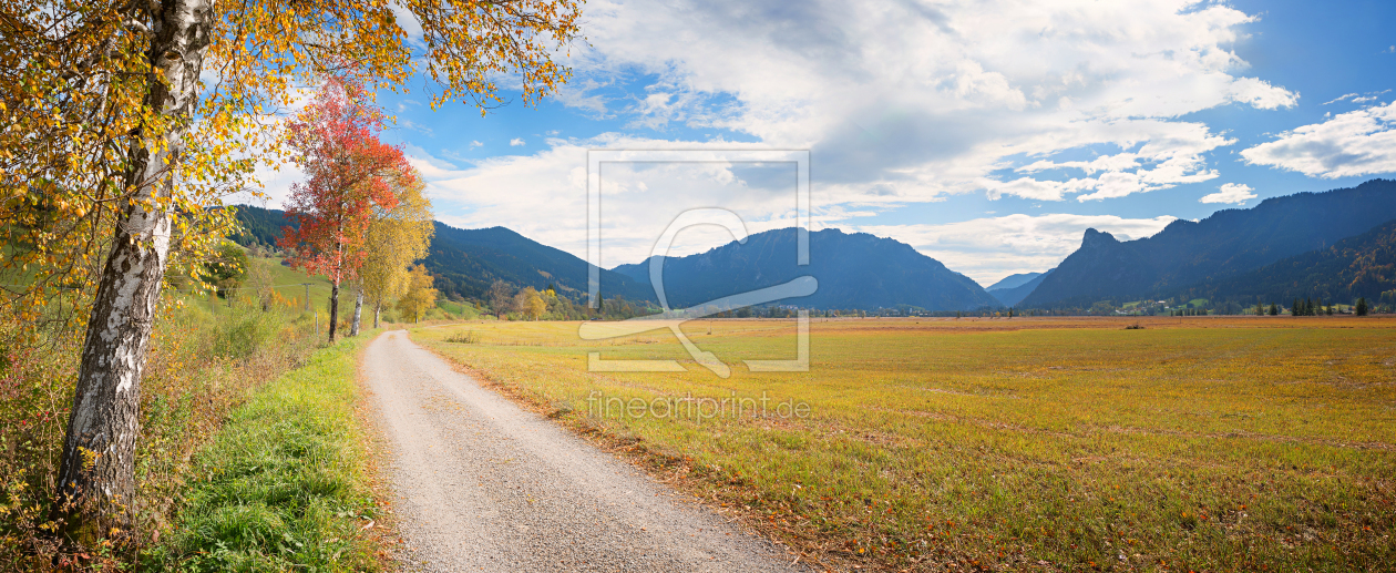 Bild-Nr.: 12949825 herbstliche Wanderweg am Pulvermoos Unterammergau erstellt von SusaZoom