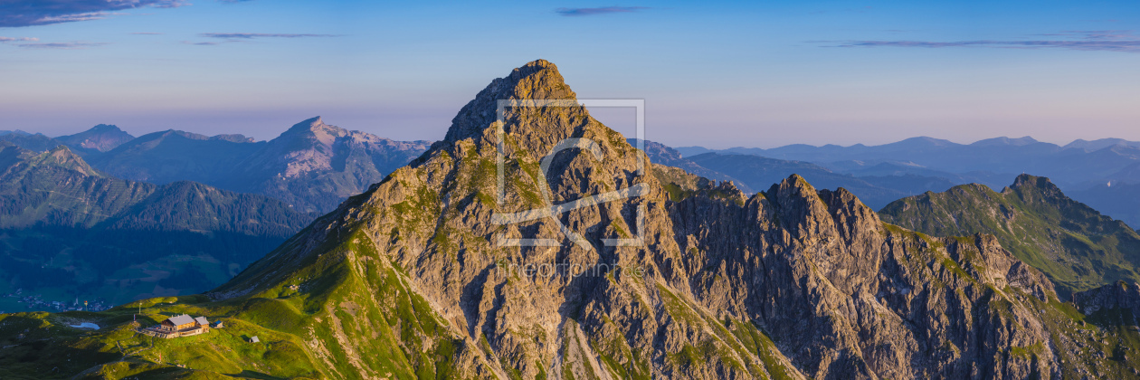 Bild-Nr.: 12956947 Morgenlicht über der Hammerspitze erstellt von Walter G. Allgöwer