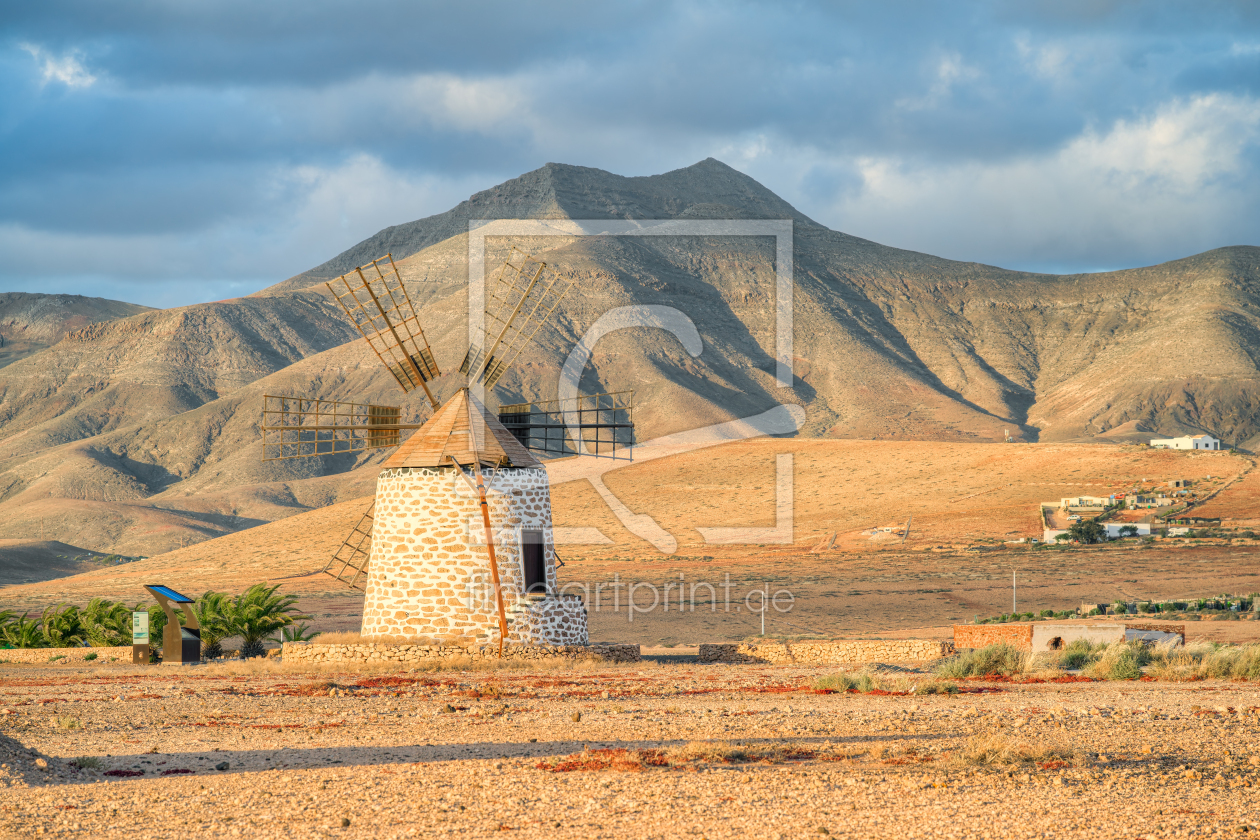 Bild-Nr.: 12960965 Windmühle in Tefia auf Fuerteventura erstellt von Michael Valjak