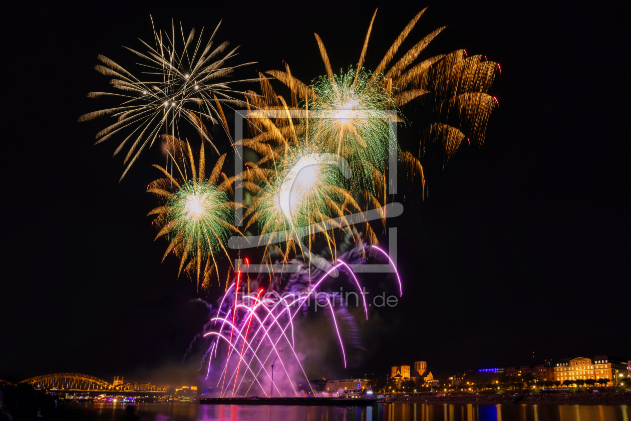 Bild-Nr.: 12968618 Kölner Lichter 2026 - Skyline Feuerwerk erstellt von uh-Photography