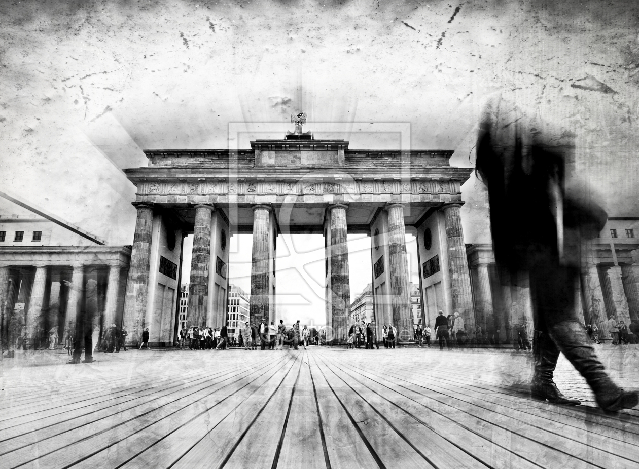 Bild-Nr.: 9708352 • Walking Berlin •  erstellt von Galerie-Fotoeffekt