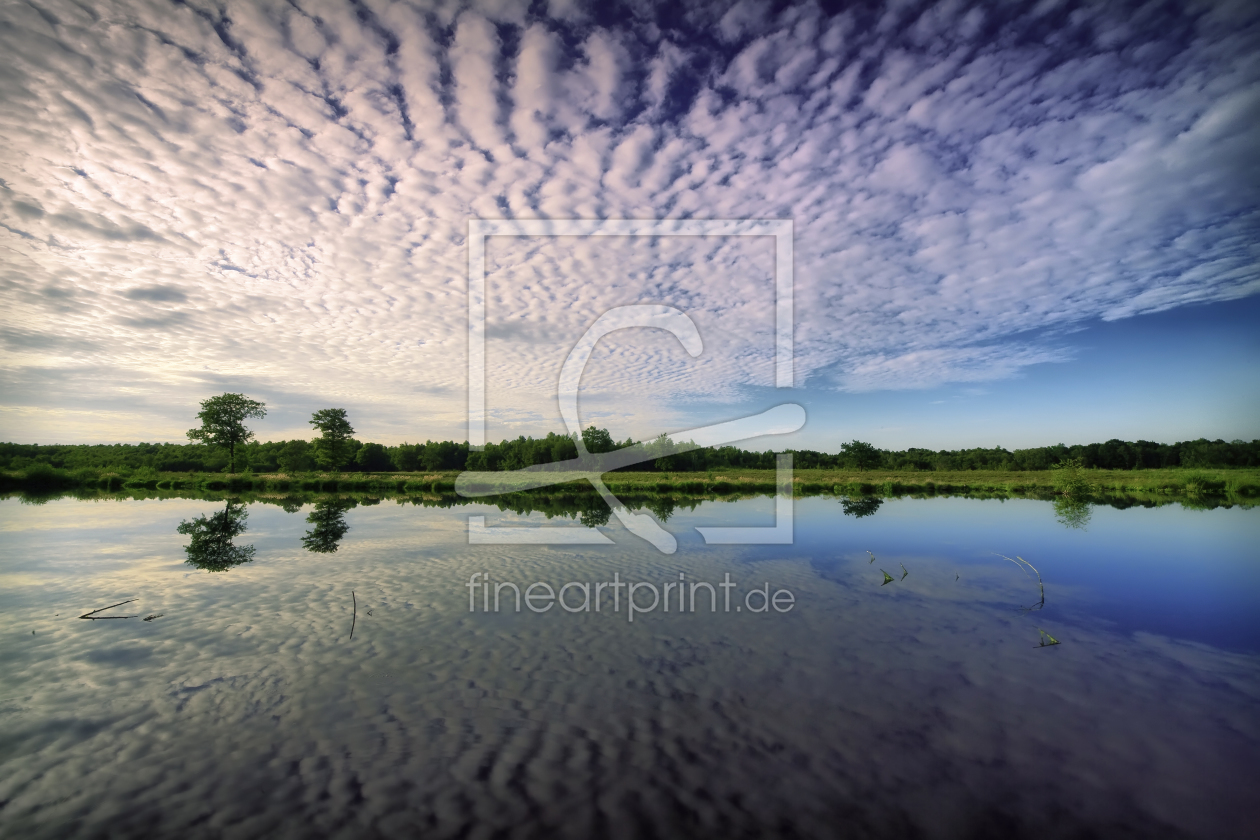 Bild-Nr.: 9723504 Ein Grünstreifen im Wolkenmeer erstellt von K-Hormann