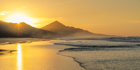 Strand bei Sonnenuntergang auf Fuerteventura/12735015