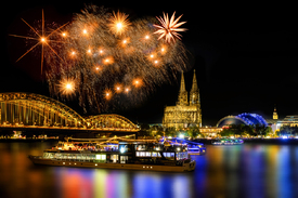 Kölner Lichter - Skyline Feuerwerk/12908050