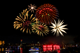 Kölner Lichter - Skyline Feuerwerk/12908052