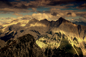 Abend/12908338