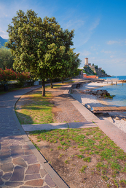 Malcesine Uferpromenade mit Burgblick/12918587