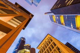 Bankenviertel in Frankfurt am Main bei Nacht/12923003