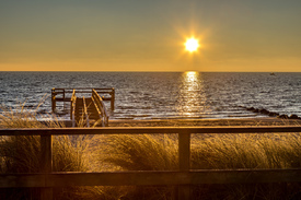 Goldener Sonnenuntergang/12942854