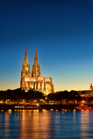 Kathedrale in der Nacht/12971635